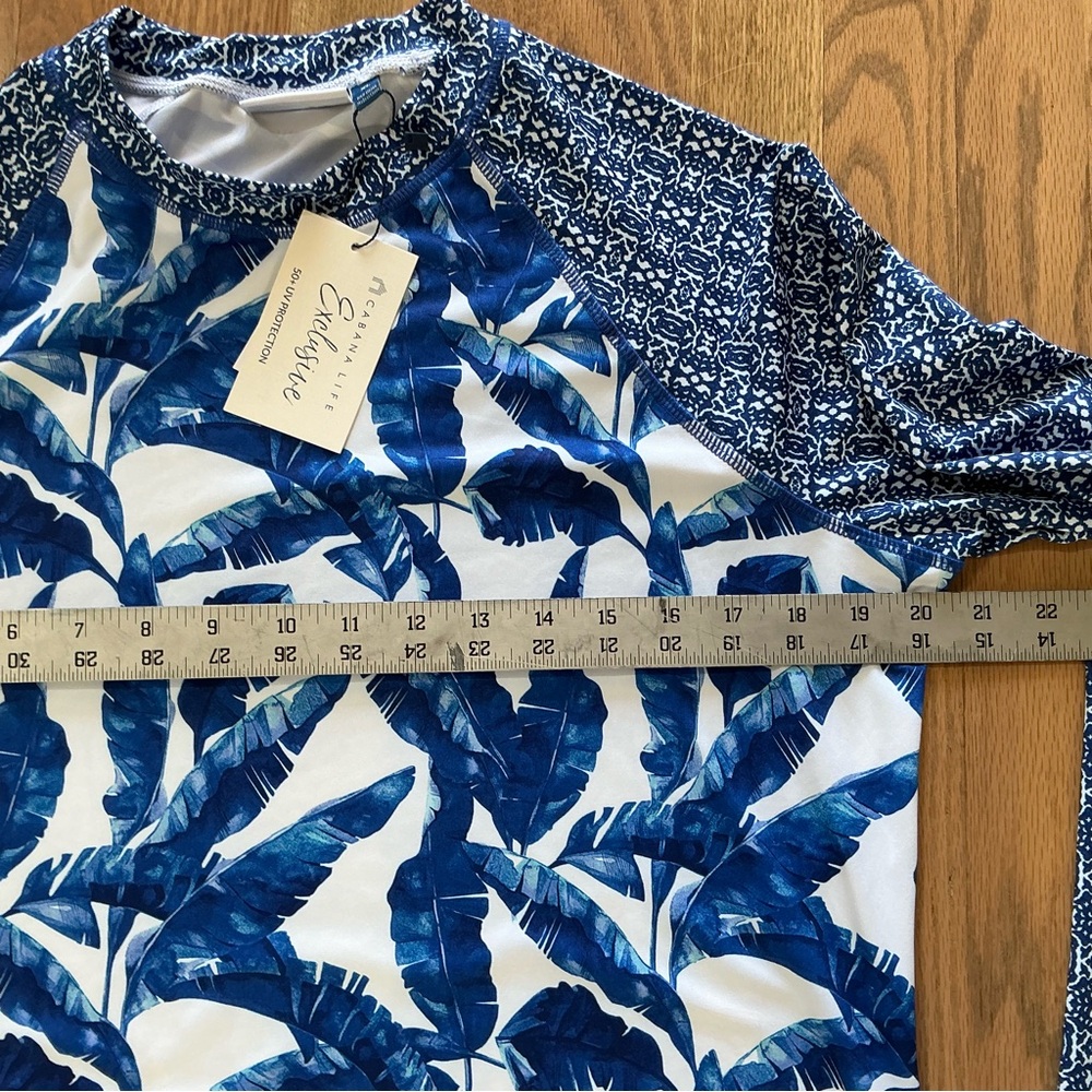 Cabana Life NWT Blue Palms Rashguard and swim skirt set Size XL - Picture 8 of 11